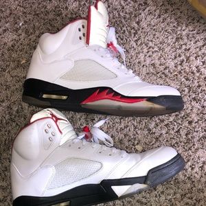 Jordan retro 5 “OG Fire Red”